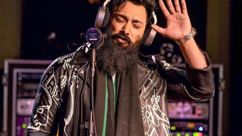  Coke Studio Performansı: Çılgın Enerji ve Müzik Tutkunu Umair Jaswal